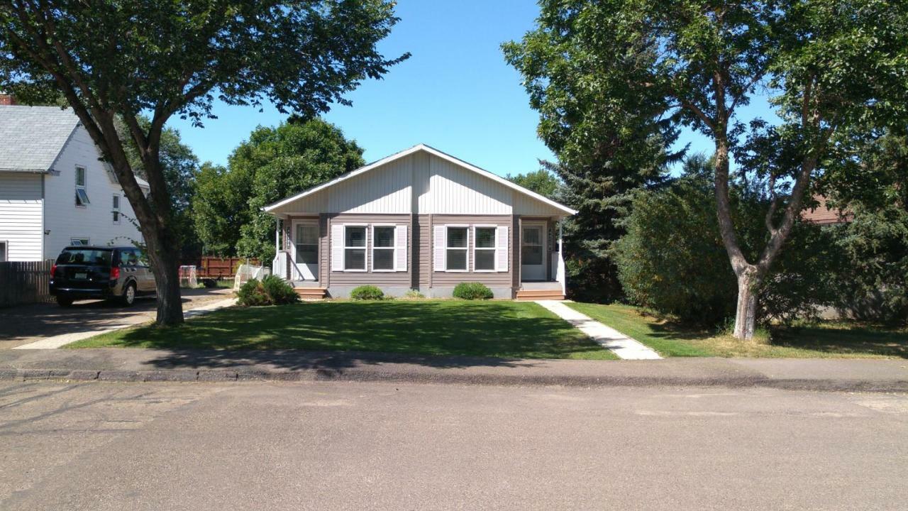 Campbell'S Accommodations Gull Lake 외부 사진