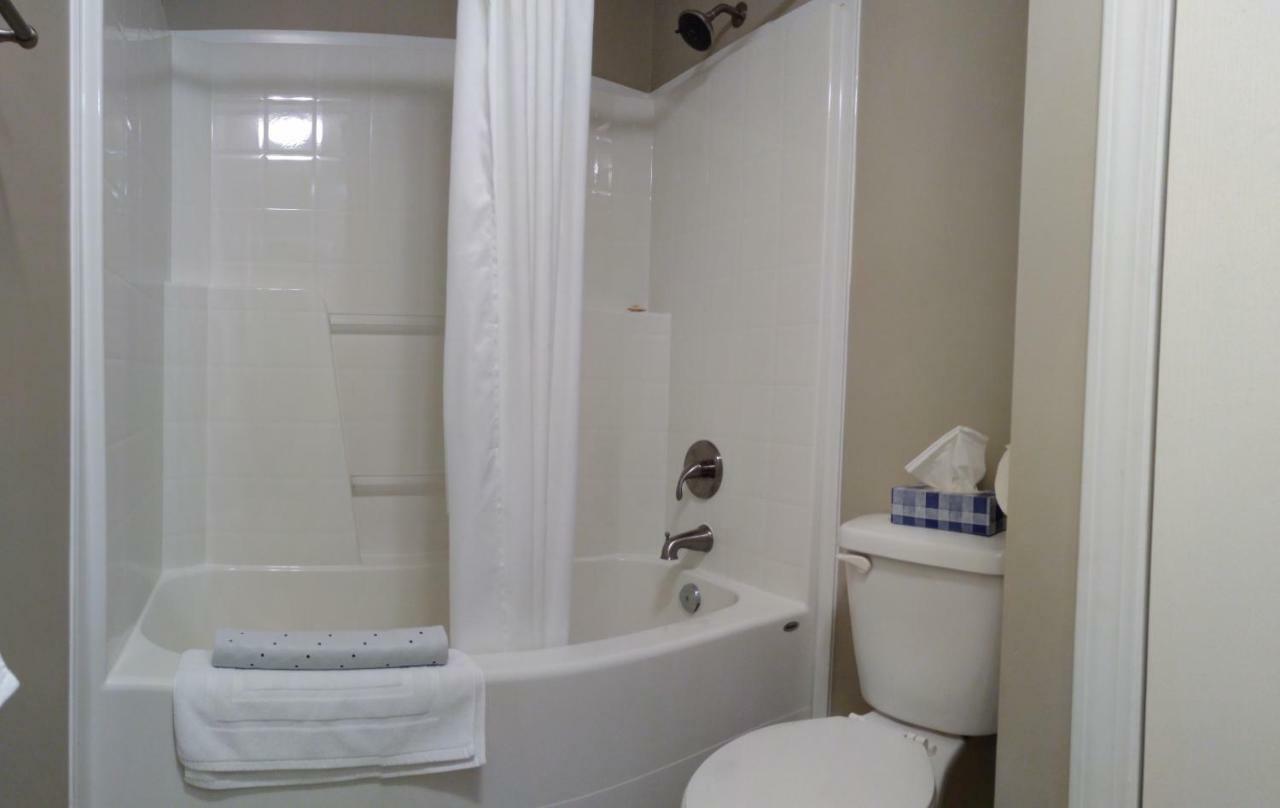 Campbell'S Accommodations Gull Lake 외부 사진